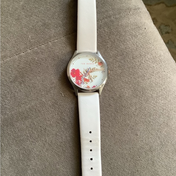 Ted Baker watch - Picture 1 of 2